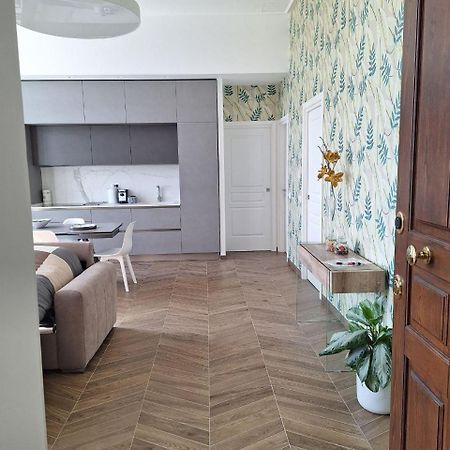 Alocasia Luxury Stay Σαλέρνο Εξωτερικό φωτογραφία