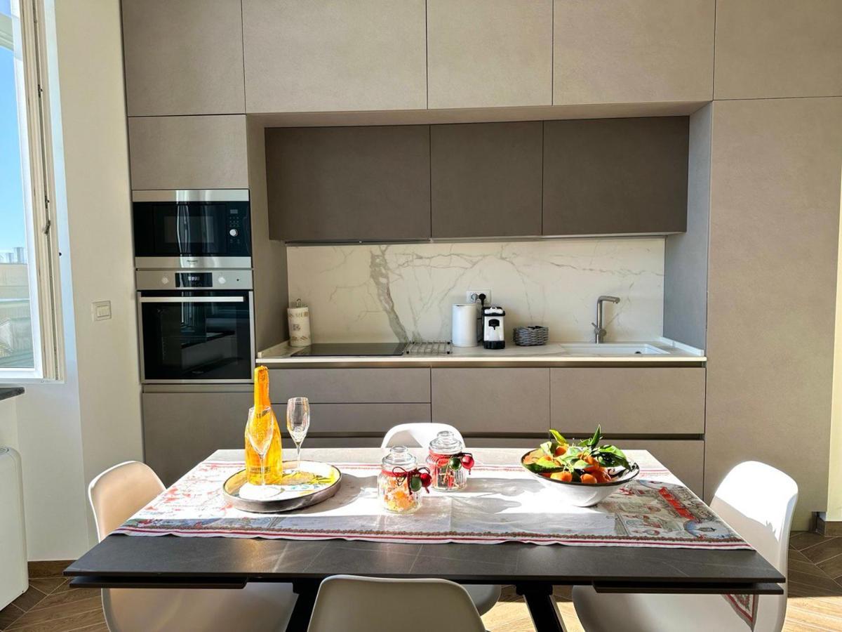 Alocasia Luxury Stay Σαλέρνο Εξωτερικό φωτογραφία