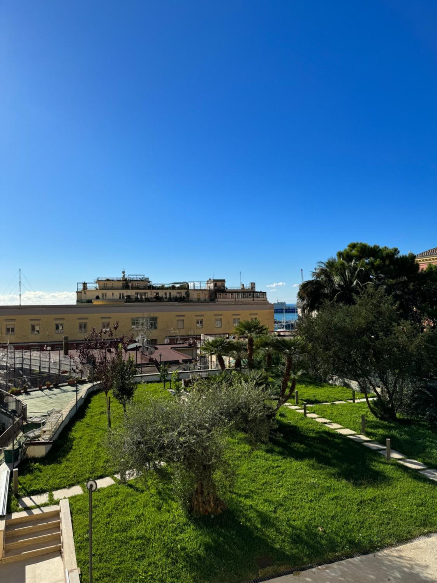 Alocasia Luxury Stay Σαλέρνο Εξωτερικό φωτογραφία