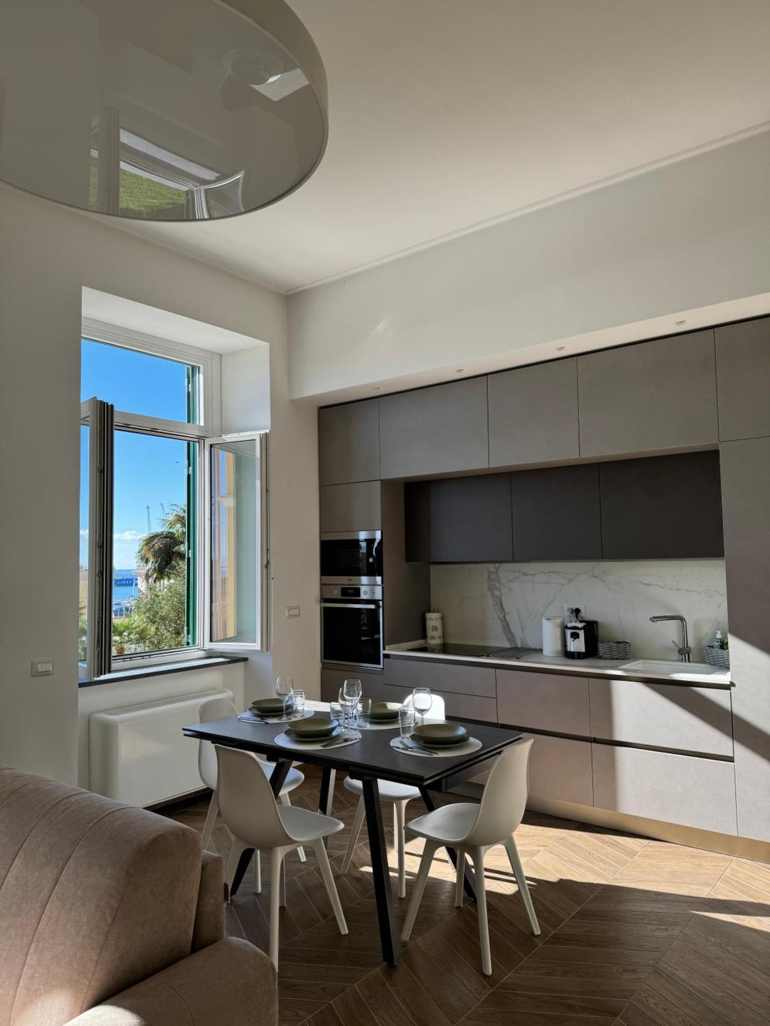 Alocasia Luxury Stay Σαλέρνο Εξωτερικό φωτογραφία